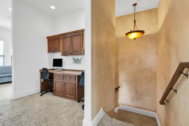 1067 ASHLAND AVENUE, Tarpon Springs, FL 34689