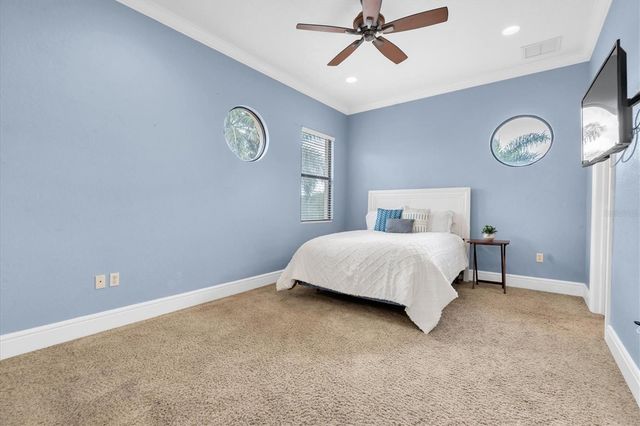 1067 ASHLAND AVENUE, Tarpon Springs, FL 34689