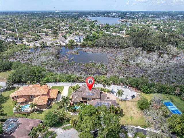 1067 ASHLAND AVENUE, Tarpon Springs, FL 34689