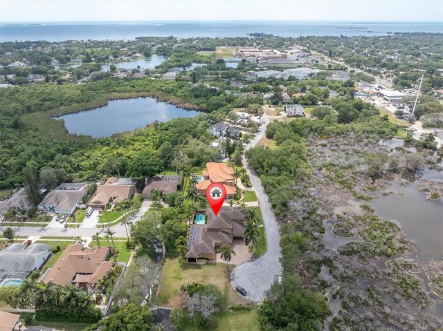 1067 ASHLAND AVENUE, Tarpon Springs, FL 34689