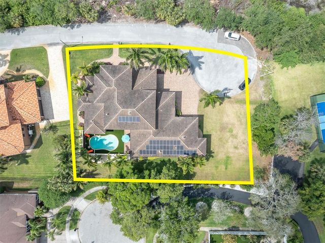 1067 ASHLAND AVENUE, Tarpon Springs, FL 34689