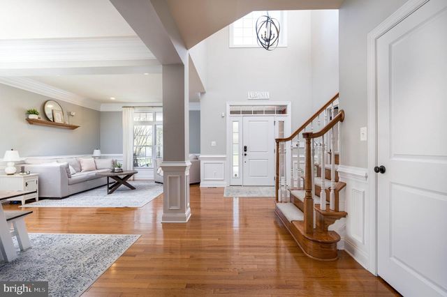 5800 WATERLOO BRIDGE CIR, Haymarket, VA 20169