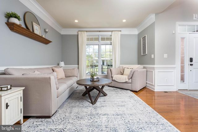 5800 WATERLOO BRIDGE CIR, Haymarket, VA 20169