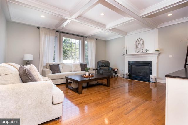 5800 WATERLOO BRIDGE CIR, Haymarket, VA 20169