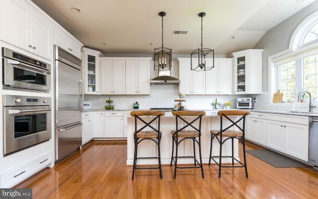 5800 WATERLOO BRIDGE CIR, Haymarket, VA 20169