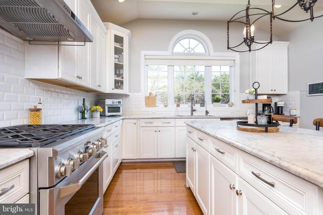 5800 WATERLOO BRIDGE CIR, Haymarket, VA 20169