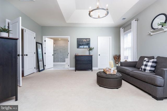 5800 WATERLOO BRIDGE CIR, Haymarket, VA 20169