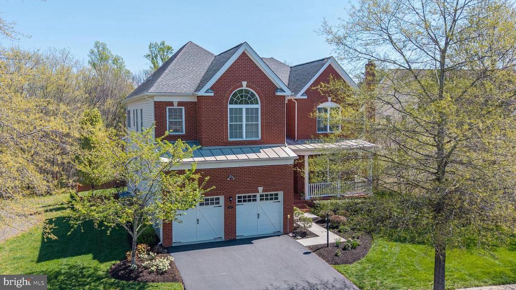 5800 WATERLOO BRIDGE CIR, Haymarket, VA 20169