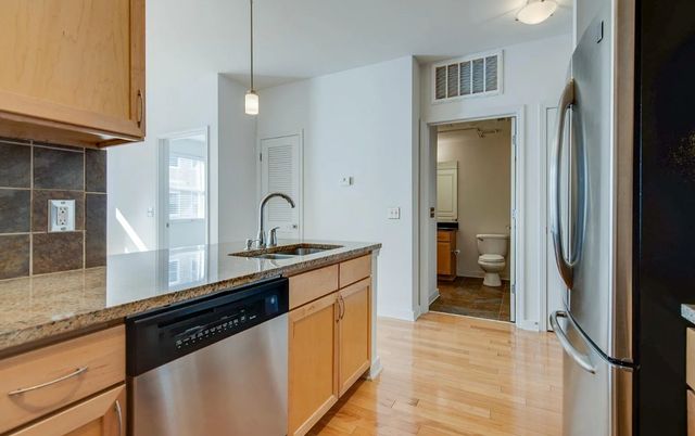 3000 Vanderbilt Pl Apt 324, Nashville, TN 37212