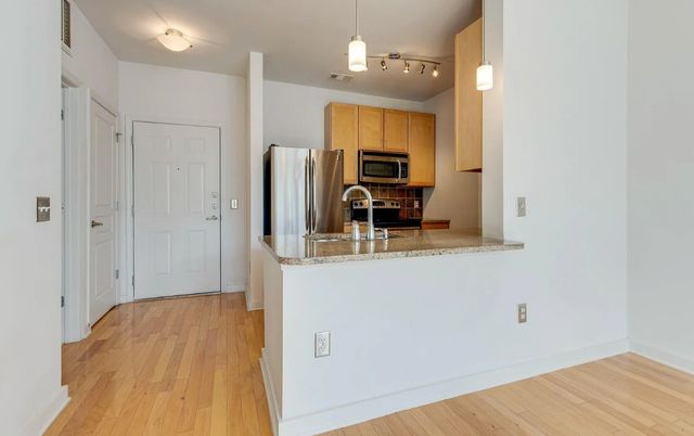 3000 Vanderbilt Pl Apt 324, Nashville, TN 37212