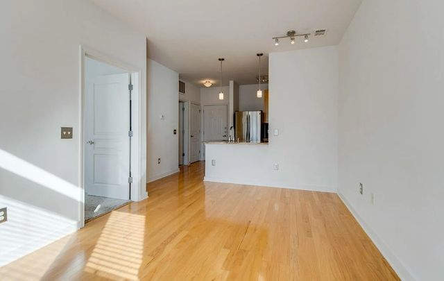 3000 Vanderbilt Pl Apt 324, Nashville, TN 37212