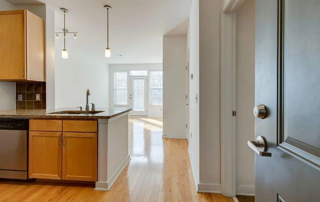 3000 Vanderbilt Pl Apt 324, Nashville, TN 37212