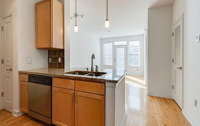 3000 Vanderbilt Pl Apt 324, Nashville, TN 37212
