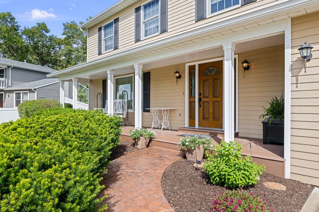 8513 17th Street W, Rock Island, IL 61201