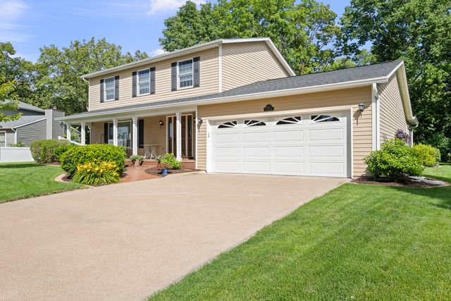 8513 17th Street W, Rock Island, IL 61201