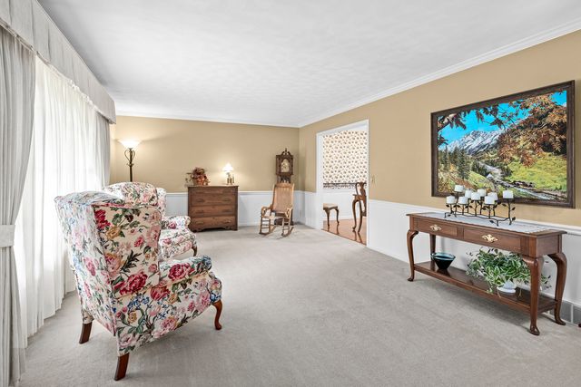 8513 17th Street W, Rock Island, IL 61201