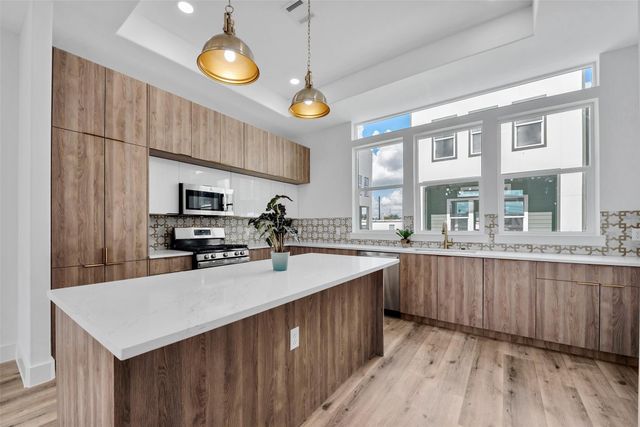 1805 Emir Street I, Houston, TX 77009