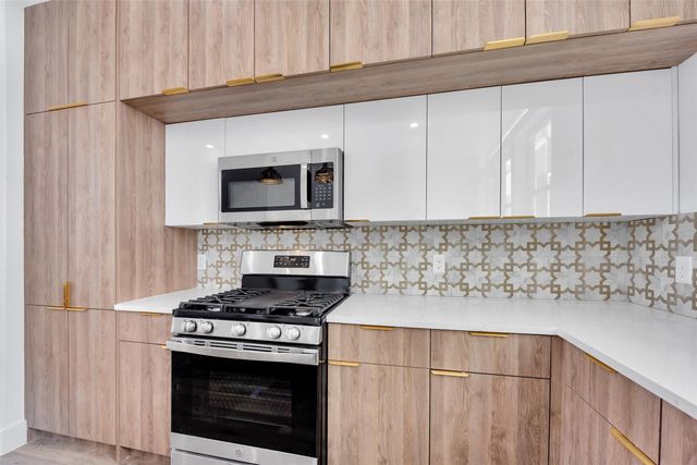 1805 Emir Street I, Houston, TX 77009