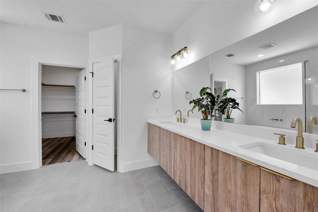 1805 Emir Street I, Houston, TX 77009