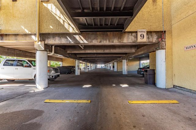 6300 Seawall Blvd Boulevard 9304, Galveston, TX 77551
