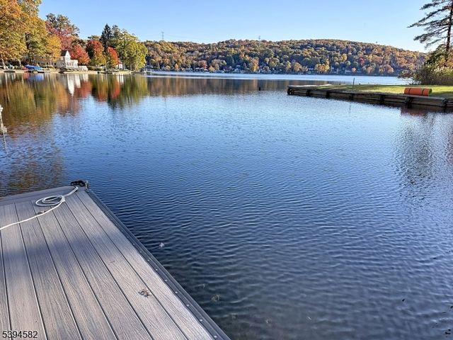 590 W Shore Trl, Sparta Twp., NJ 07871