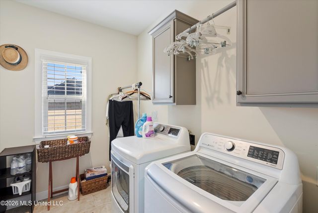 1586 Carlee Drive, Hernando, MS 38632