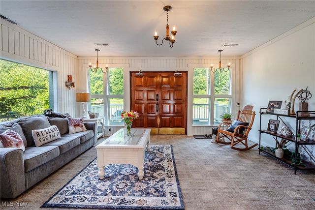 5593 Hudson Drive SW, Navarre, OH 44662