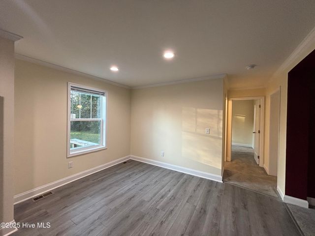 64 High Orchard Road, Whiteville, NC 28472