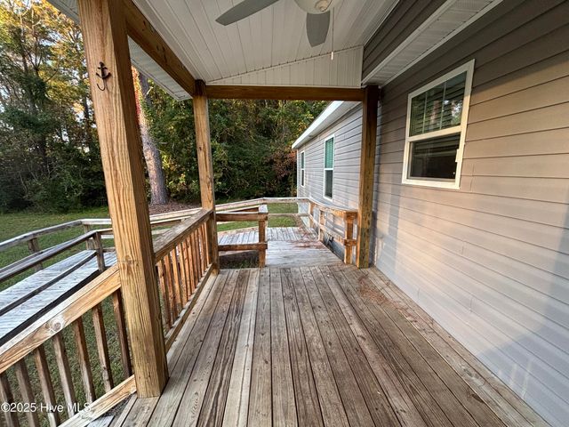 64 High Orchard Road, Whiteville, NC 28472