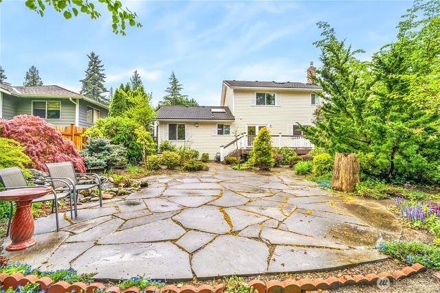 7116 NE 168TH St, Kenmore, WA 98028