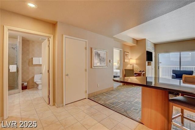 211 East Flamingo Road 615, Las Vegas, NV 89169