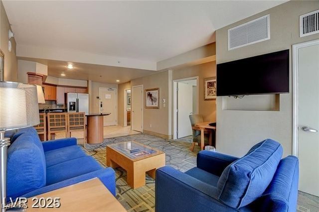 211 East Flamingo Road 615, Las Vegas, NV 89169