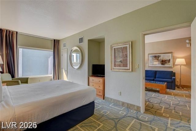 211 East Flamingo Road 615, Las Vegas, NV 89169