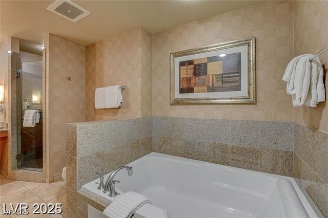 211 East Flamingo Road 615, Las Vegas, NV 89169