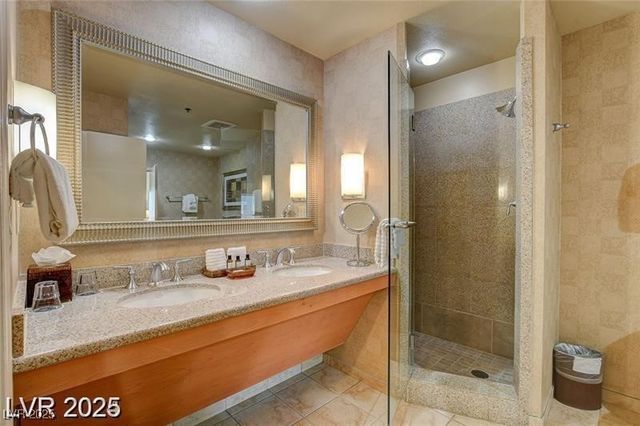 211 East Flamingo Road 615, Las Vegas, NV 89169