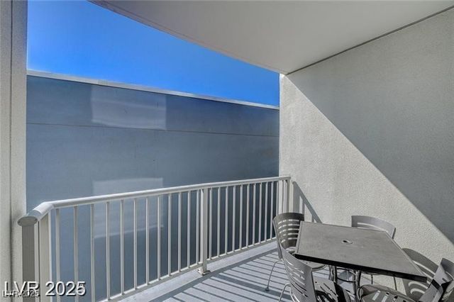 211 East Flamingo Road 615, Las Vegas, NV 89169