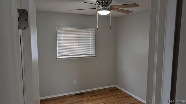 11657 Engleman Road, Warren, MI 48089