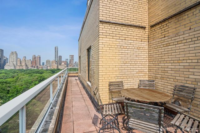 860 5TH Avenue PHH, New York City, NY 10065