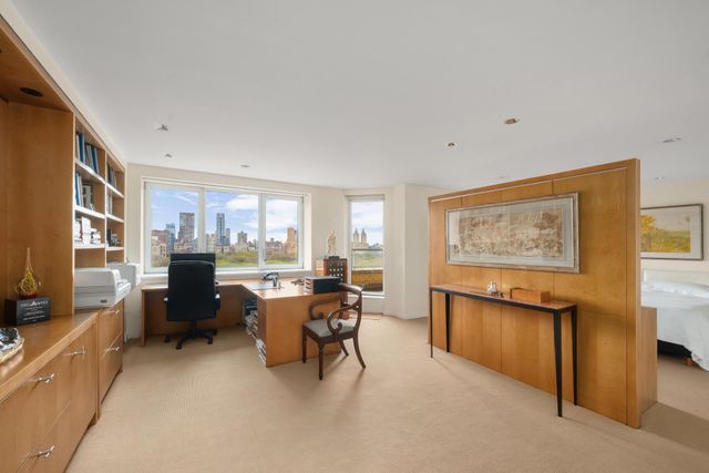 860 5TH Avenue PHH, New York City, NY 10065