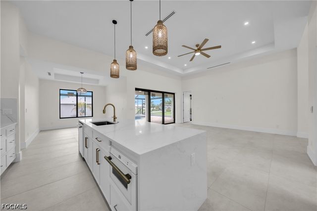 16285 Cape Horn BLVD, Punta Gorda, FL 33955