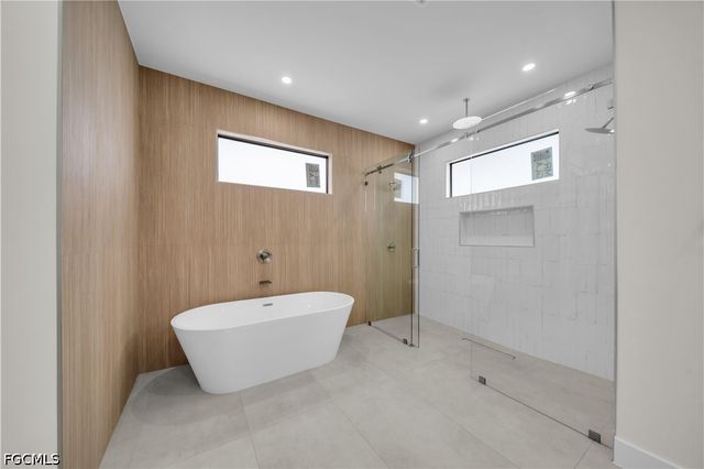 16285 Cape Horn BLVD, Punta Gorda, FL 33955