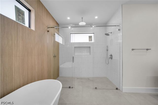 16285 Cape Horn BLVD, Punta Gorda, FL 33955