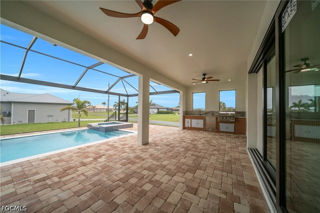 16285 Cape Horn BLVD, Punta Gorda, FL 33955