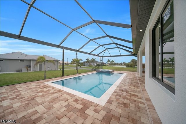 16285 Cape Horn BLVD, Punta Gorda, FL 33955