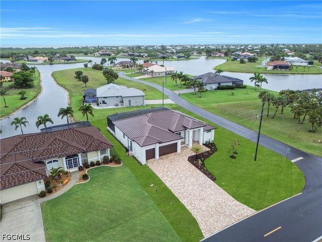 16285 Cape Horn BLVD, Punta Gorda, FL 33955