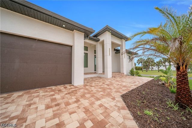 16285 Cape Horn BLVD, Punta Gorda, FL 33955