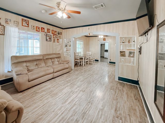 401 S 30th Street, Corsicana, TX 75110