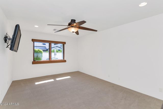 4209 E Weldon Avenue, Phoenix, AZ 85018