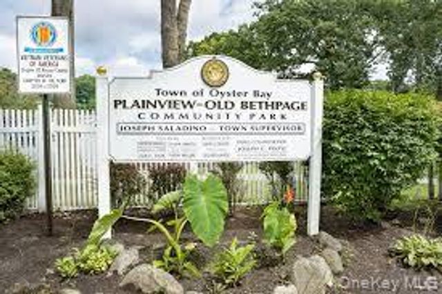 80 Elmwood Street, Plainview, NY 11803