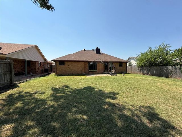 813 Wandering Way, Oklahoma City, OK 73170